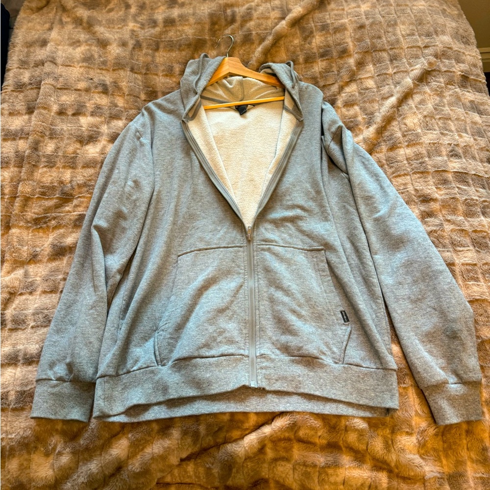eddie bauer grey hoodie; size m
